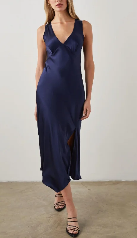 Monique Dress In Navy